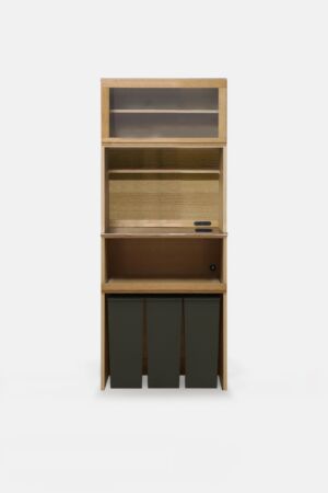 HOLM CUPBOARD 740OAK 01+01